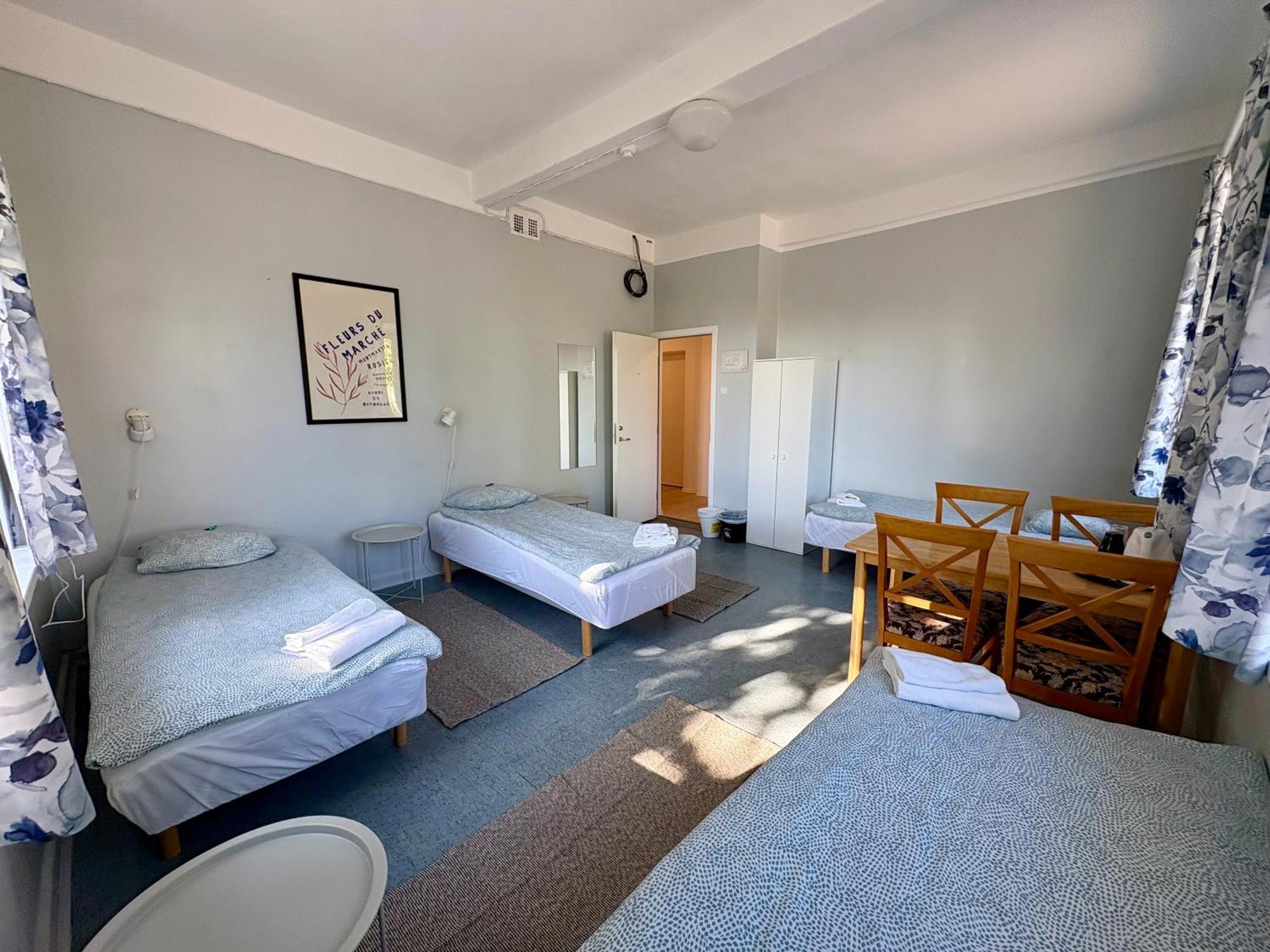 Endla Hostel Ja Apartamendid Haapsalu Bagian luar foto